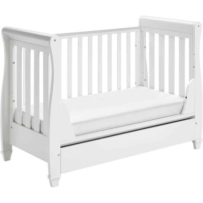 babymore-dropside-cotbed-in-white-side-on-side-removed