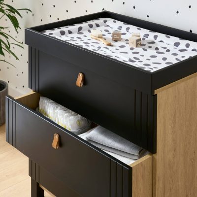 CuddleCo Rafi 3 Drawer Dresser/Changer - Oak and Black