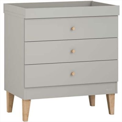 Saluzzo-Chest-of-Drawers-with-Removeable-top-Changer-top_warm_grey.jpg