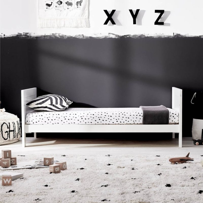 Silver_Cross_Furniture_Finchley_White_-_Toddler_Bed_1